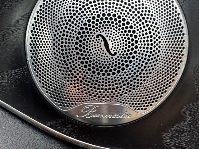 2017 MERCEDES-BENZ GLC 3.0 GLC350d V6 AMG Line (Premium Plus) Coupe G-Tronic 4MATIC Euro 6 (s/s) 5dr - Photo 4