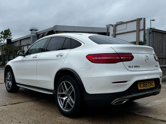 2017 MERCEDES-BENZ GLC 3.0 GLC350d V6 AMG Line (Premium Plus) Coupe G-Tronic 4MATIC Euro 6 (s/s) 5dr - Photo 8