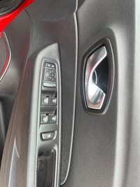 USED 2018 18 RENAULT CAPTUR 1.5 dCi ENERGY Signature X Nav SUV 5dr Diesel Manual Euro 6 (s/s) (90 ps) 