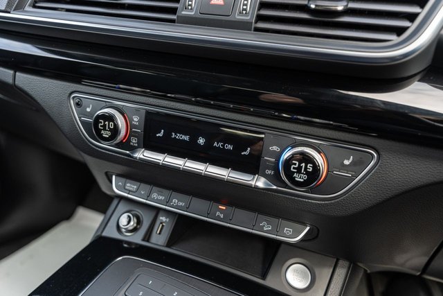 2019 AUDI Q5 2.0 TDI 40 Black Edition SUV 5dr Diesel S Tronic quattro Euro 6 (s/s) (190 ps) - Photo 12