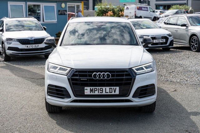 2019 AUDI Q5 2.0 TDI 40 Black Edition SUV 5dr Diesel S Tronic quattro Euro 6 (s/s) (190 ps) - Photo 2
