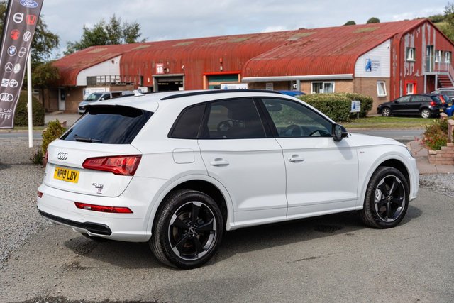 2019 AUDI Q5 2.0 TDI 40 Black Edition SUV 5dr Diesel S Tronic quattro Euro 6 (s/s) (190 ps) - Photo 7