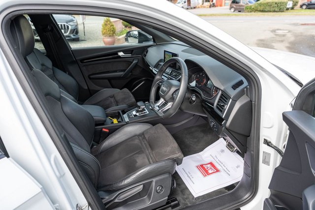 2019 AUDI Q5 2.0 TDI 40 Black Edition SUV 5dr Diesel S Tronic quattro Euro 6 (s/s) (190 ps) - Photo 9