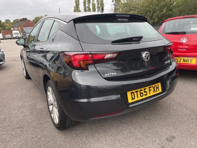 2016 Vauxhall Astra 1L Tech Line 5dr - Photo 9