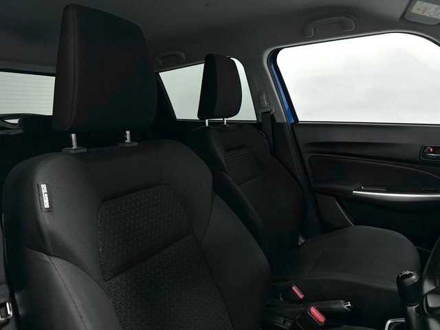 2022 Suzuki Swift 1L Sz5 5dr - Photo 5
