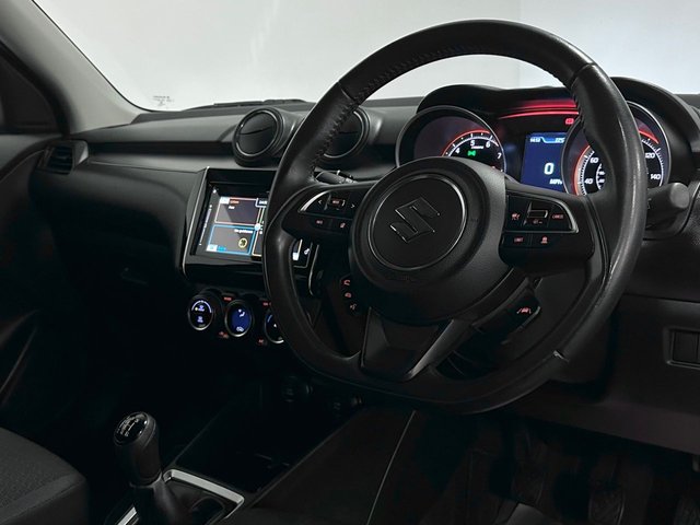 2022 Suzuki Swift 1L Sz5 5dr - Photo 4