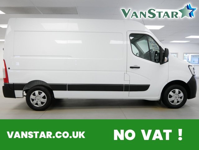 View our Renault Master 2.3 DCI 135 BHP MM MEDIUM BUSINESS EDITION PLUS + ( NO VAT ! )