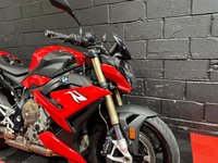 USED 2022 22 BMW S 1000 R  FINANCE SPECIALISTS APPLY NOW LOW RATE FINANCE DELIVERY AVAILABLE