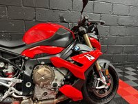 USED 2022 22 BMW S 1000 R  FINANCE SPECIALISTS APPLY NOW LOW RATE FINANCE DELIVERY AVAILABLE