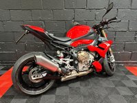 USED 2022 22 BMW S 1000 R  FINANCE SPECIALISTS APPLY NOW LOW RATE FINANCE DELIVERY AVAILABLE
