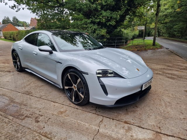 2021 71 Porsche Taycan Performance Plus 93.4kWh Saloon 4dr Electric Auto RWD (476 ps)