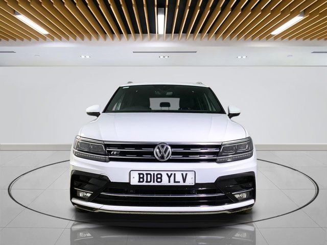 2018 Volkswagen Tiguan 2L R-Line 5dr - Photo 2