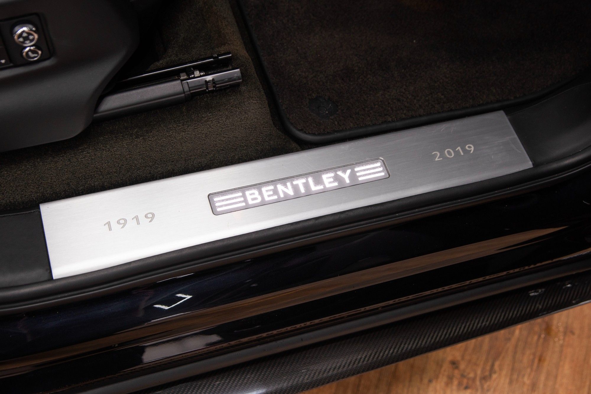 USED 2020 BENTLEY BENTAYGA 4.0 V8 SUV  