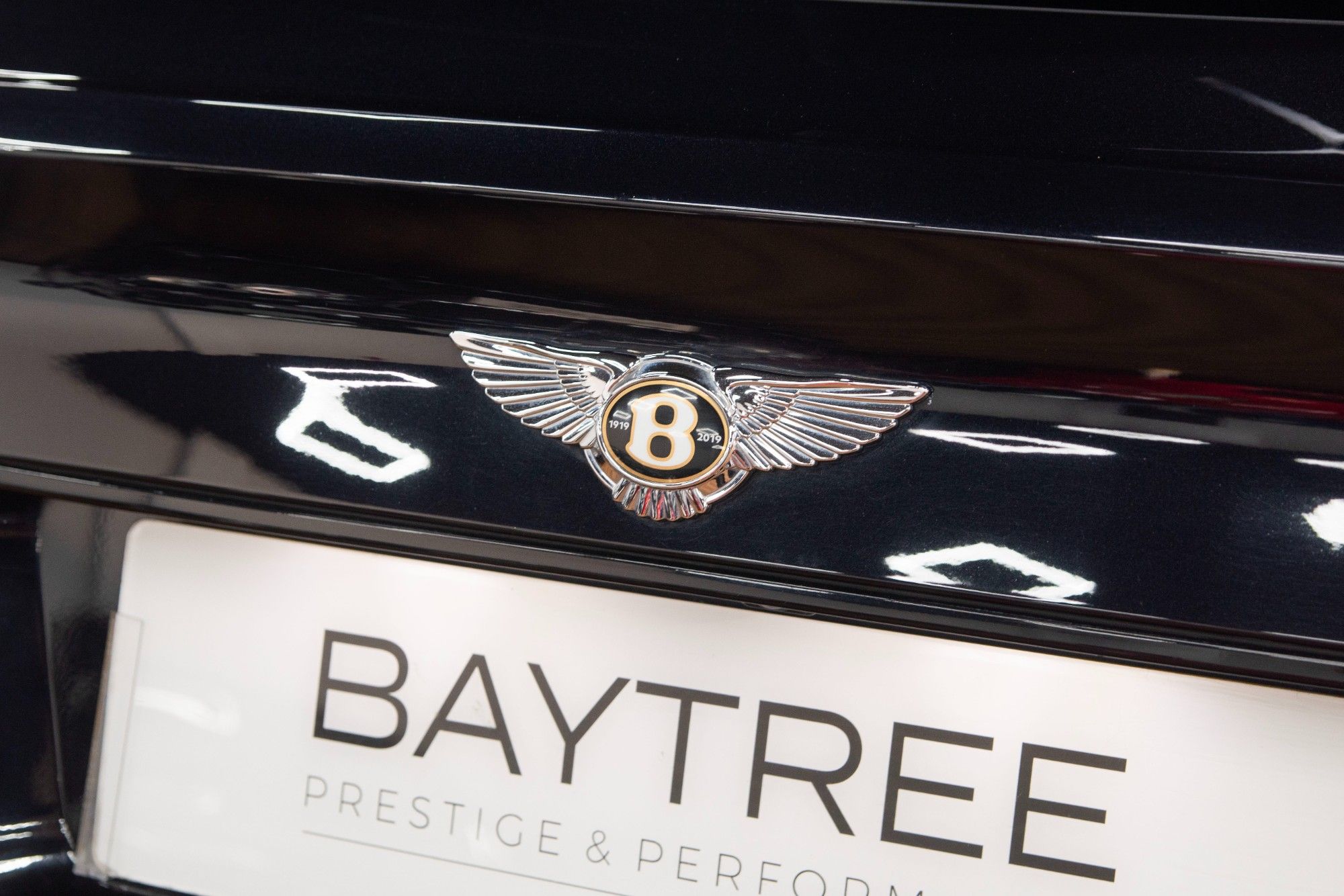 USED 2020 BENTLEY BENTAYGA 4.0 V8 SUV  