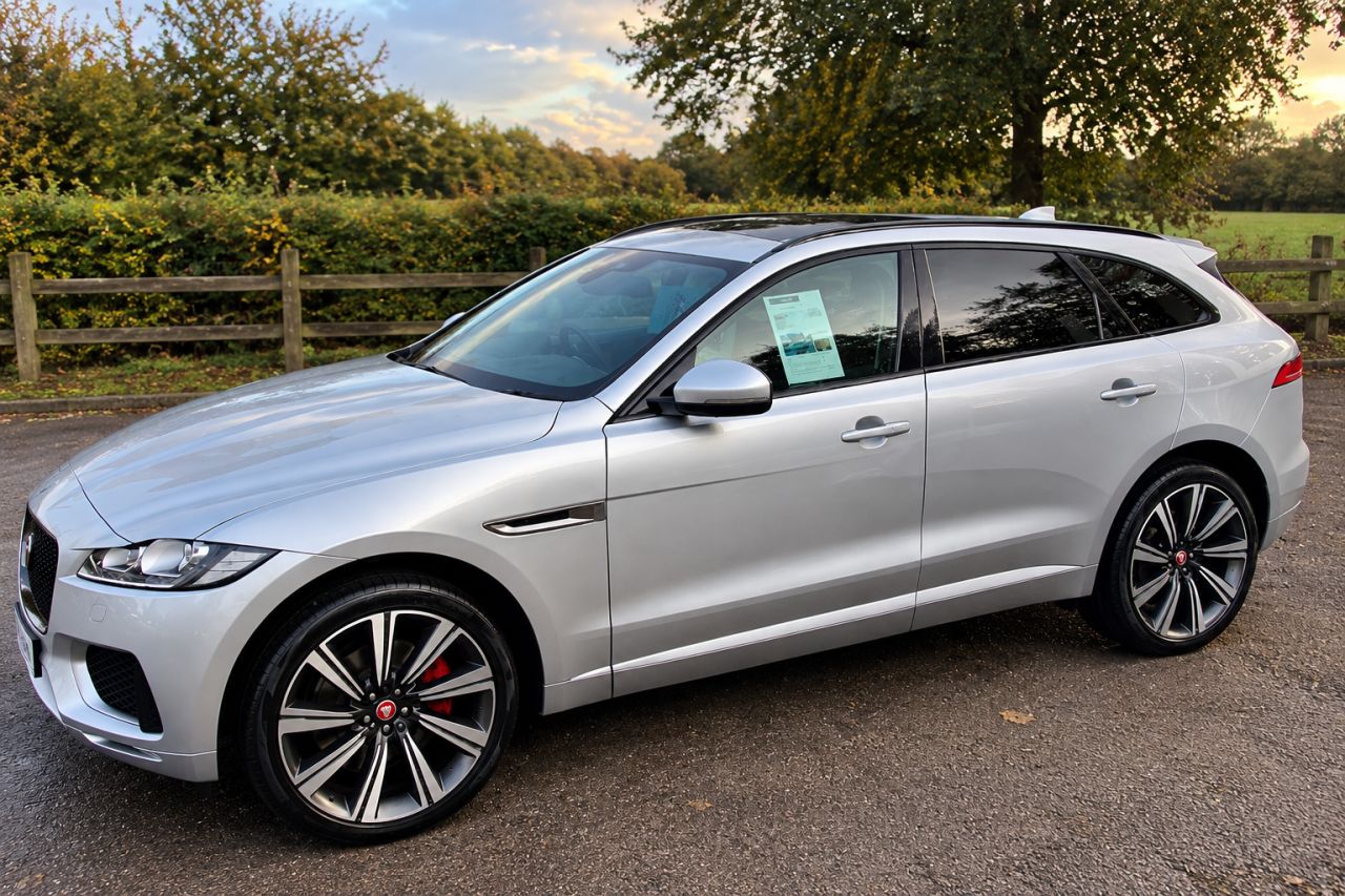 2017 Jaguar F-Pace