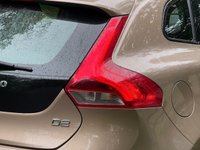 USED 2014 14 VOLVO V40 CROSS COUNTRY 1.6 D2 Lux Hatchback 5dr Diesel Powershift Euro 5 (s/s) (115 ps) 