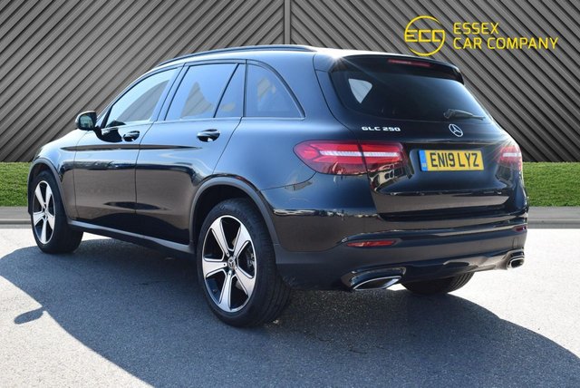 2019 Mercedes-Benz GLC - Photo 12