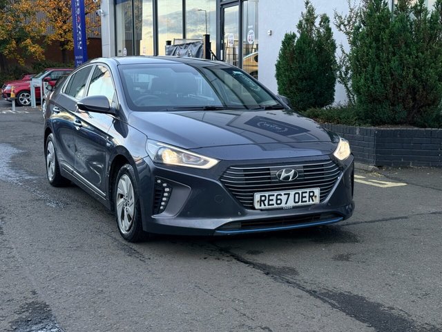 View our Hyundai Ioniq 1.6 h-GDi Premium SE Hatchback 5dr Petrol Hybrid DCT Euro 6 (s/s) (141 ps)