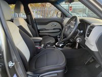 USED 2016 16 KIA SOUL 1.6 CRDi Connect SUV 5dr Diesel Manual Euro 6 (134 bhp) 2 OWNERS FROM NEW* REVERSE CAMERA* 6 SPEED* TRACTION CONTROL* SPORT / COMFORT STEERING MODE* AIR CON* BLUETOOTH PHONE AND AUDIO* DAB* AUX* USB* REMOTE CENTRAL LOCKING WITH 2 KEYS