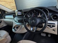 USED 2019 11 MERCEDES-BENZ V-CLASS 2.0 V220d AMG Line MPV 5dr Diesel G-Tronic+ Euro 6 (s/s) XLWB (163 ps) 