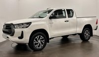 USED 2021 21 TOYOTA HI-LUX 2.4 D-4D Active Extra Pickup Extended Cab 4dr Diesel Manual 4WD Euro 6 (s/s) (150 ps) 1 Owner 2.4 D-4D Active Extra Pickup Extended Cab 4WD Euro 6