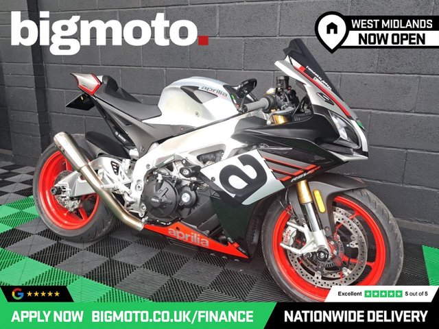 View our APRILIA RSV4