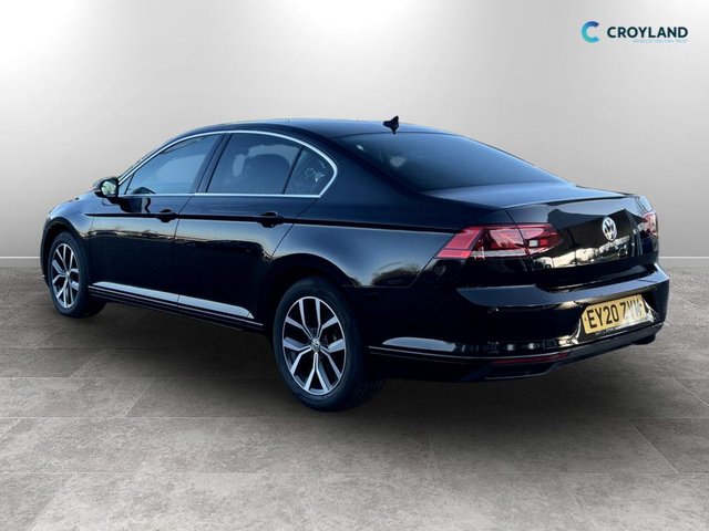 View our VOLKSWAGEN PASSAT