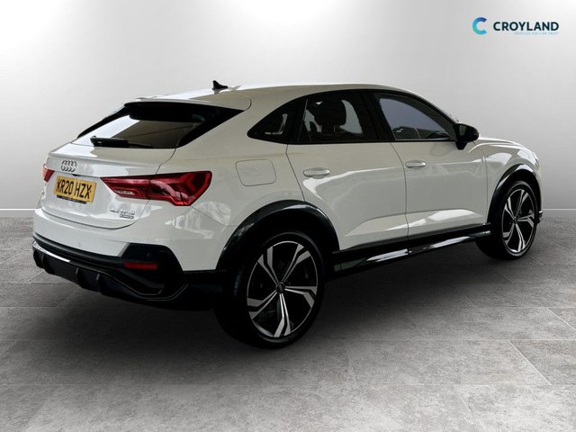 View our AUDI Q3