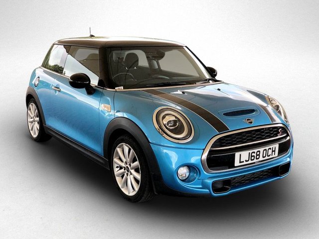 2018 MINI HATCHBACK