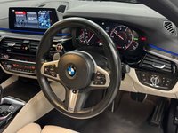 USED 2018 18 BMW 5 SERIES 2.0 520d M Sport Saloon 4dr Diesel Auto Euro 6 (s/s) (190 ps) FBMWSH + HARMON KARDON + &pound;6.3K SPEC + AERO KIT + AMBIENTS!
