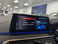 USED 2018 18 BMW 5 SERIES 2.0 520d M Sport Saloon 4dr Diesel Auto Euro 6 (s/s) (190 ps) FBMWSH + HARMON KARDON + &pound;6.3K SPEC + AERO KIT + AMBIENTS!