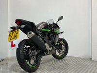 USED 2024 73 KAWASAKI Ninja 125 STUNNING - ONLY 167 MILES COMES WITH NEW MOT AND WARRANTY