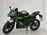 USED 2024 73 KAWASAKI Ninja 125 STUNNING - ONLY 167 MILES COMES WITH NEW MOT AND WARRANTY