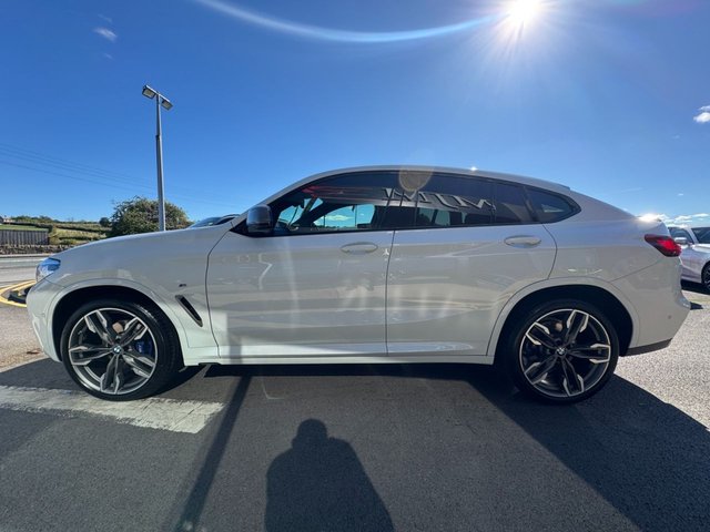 2019 BMW X4 2019 3.0 M40i M Sport SUV 5dr Petrol Auto xDrive Euro 6 (s/s) (354 ps) * HUGE SPEC LIST * COMFORT PACK * M SPORT PLUS PACK * HARMAN KARDON * 21" ALLOY WHEELS * VIRTUAL COCKPIT * HEATED VERNASCA LEATHER * BMW DISPLAY KEY * M SPORT BRAKING * SENSATEC TRIM * ALPINE WHITE * ACOUSTIC GLAZING * SUN PROTECTION GLAZING * COMFORT ACCESS * EXTENDED STORAGE * LED LIGHTS * AUTOMATIC TAILGATE * BLACK REAR SPOILER STUNNING THROUGHOUT * - Photo 11