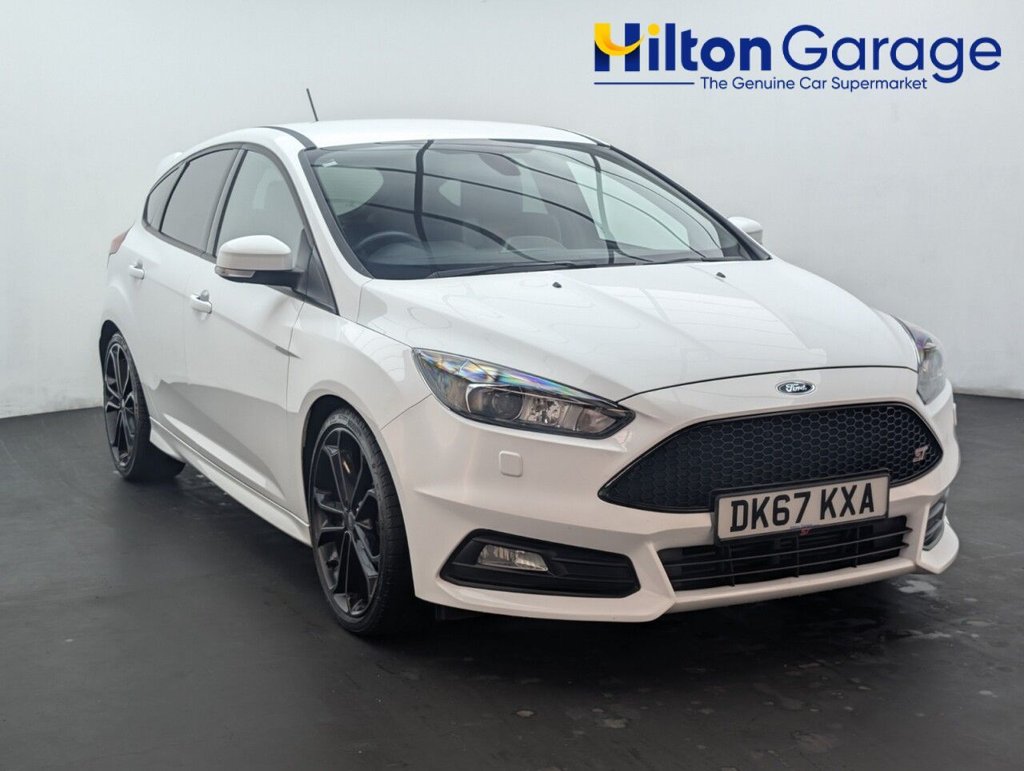 View our FORD FOCUS