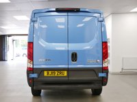 USED 2019 19 IVECO DAILY 35S14 2.3 D 136 BHP SWB AUTOMATIC BLUE POWER EDITION ( NO VAT ! ) 1 OWNER | AUTOMATIC | L1 SWB | NO VAT !