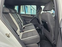 USED 2015 65 VOLKSWAGEN TIGUAN 2.0 TDI BlueMotion Tech R-Line SUV 5dr Diesel Manual 4WD Euro 6 (s/s) (150 ps) Reverse Camera - Heated Seats - Satellite Navigation