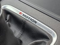 USED 2015 65 VOLKSWAGEN TIGUAN 2.0 TDI BlueMotion Tech R-Line SUV 5dr Diesel Manual 4WD Euro 6 (s/s) (150 ps) Reverse Camera - Heated Seats - Satellite Navigation