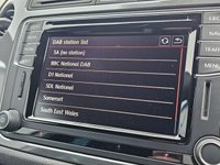 USED 2015 65 VOLKSWAGEN TIGUAN 2.0 TDI BlueMotion Tech R-Line SUV 5dr Diesel Manual 4WD Euro 6 (s/s) (150 ps) Reverse Camera - Heated Seats - Satellite Navigation