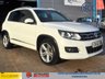 USED 2015 65 VOLKSWAGEN TIGUAN 2.0 TDI BlueMotion Tech R-Line SUV 5dr Diesel Manual 4WD Euro 6 (s/s) (150 ps) Reverse Camera - Heated Seats - Satellite Navigation