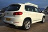 USED 2015 65 VOLKSWAGEN TIGUAN 2.0 TDI BlueMotion Tech R-Line SUV 5dr Diesel Manual 4WD Euro 6 (s/s) (150 ps) Reverse Camera - Heated Seats - Satellite Navigation