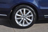 USED 2014 14 VOLKSWAGEN PASSAT 1.6 TDI BlueMotion Tech Executive Saloon 4dr Diesel Manual Euro 5 (s/s) (105 ps) Front And Rear Parking Sensors - Satellite Navigation - Cruise Control
