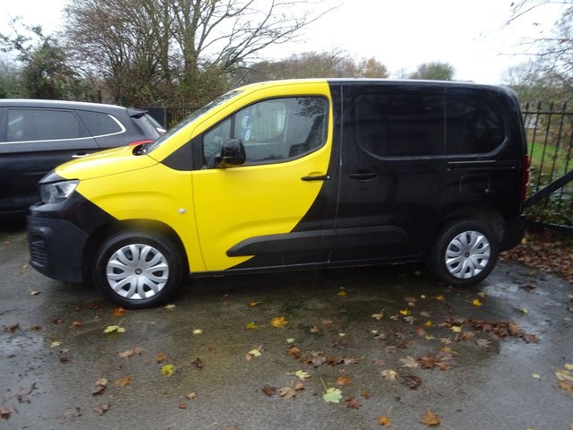 2022 Peugeot Partner 1.5L Professional Premium 5dr - Photo 3