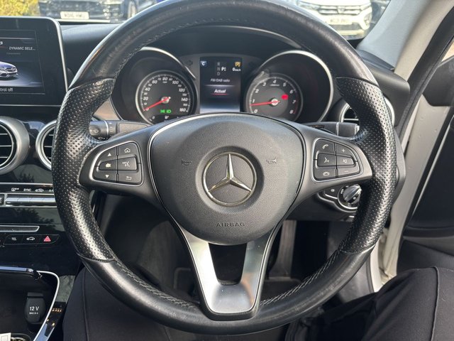 2016 Mercedes-Benz C-CLASS - Photo 12