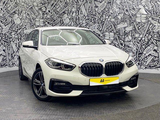 2021 BMW 1 Series 1.5L Sport 5dr - Photo 4