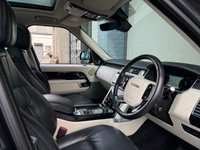 USED 2018 68 LAND ROVER RANGE ROVER 3.0 SD V6 Vogue SE SUV 5dr Diesel Auto 4WD Euro 6 (s/s) (275 ps) 