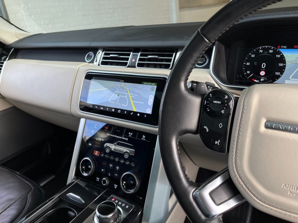 USED 2018 68 LAND ROVER RANGE ROVER 3.0 SD V6 Vogue SE SUV 5dr Diesel Auto 4WD Euro 6 (s/s) (275 ps) 