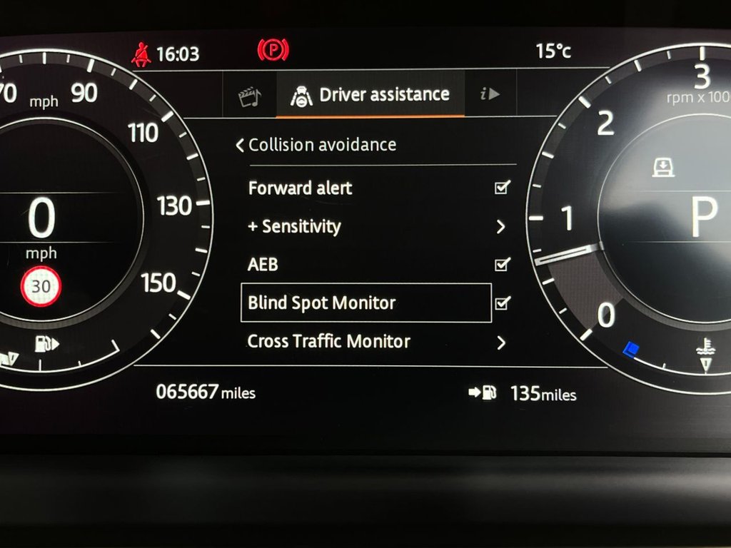 USED 2018 68 LAND ROVER RANGE ROVER 3.0 SD V6 Vogue SE SUV 5dr Diesel Auto 4WD Euro 6 (s/s) (275 ps) 
