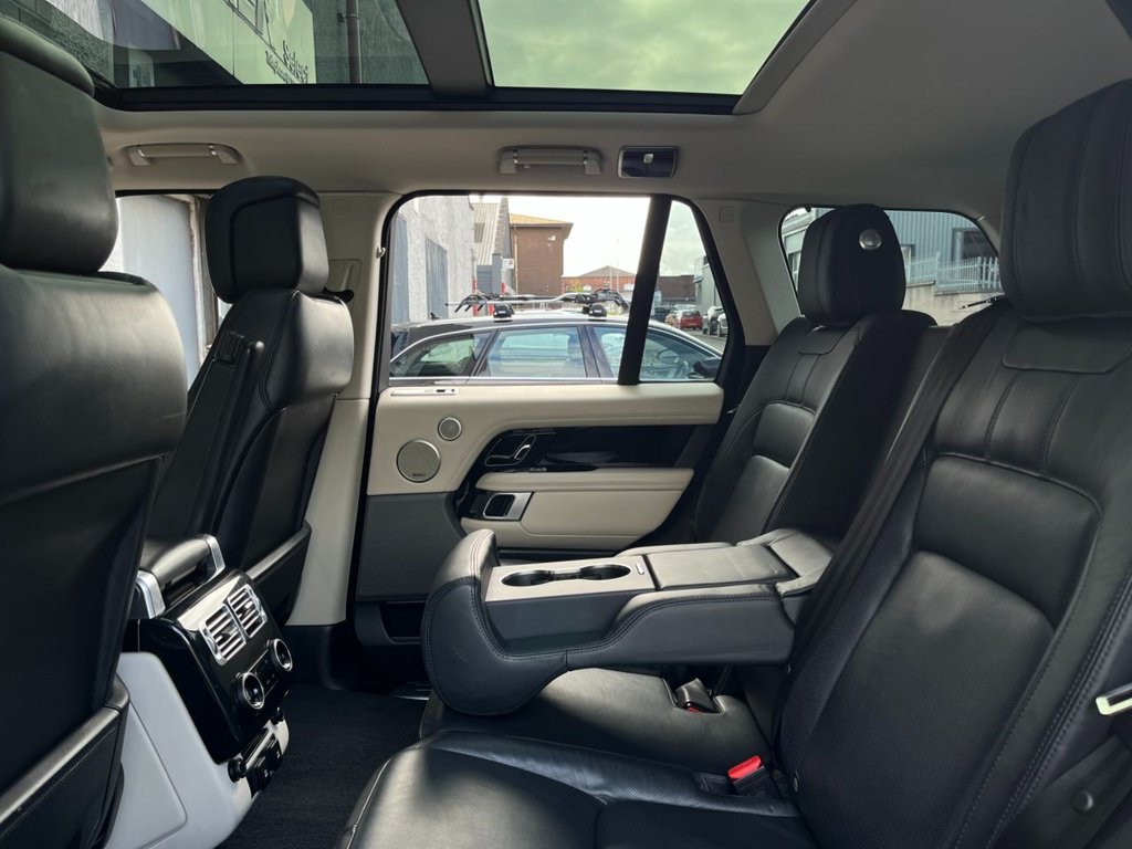 USED 2018 68 LAND ROVER RANGE ROVER 3.0 SD V6 Vogue SE SUV 5dr Diesel Auto 4WD Euro 6 (s/s) (275 ps) 