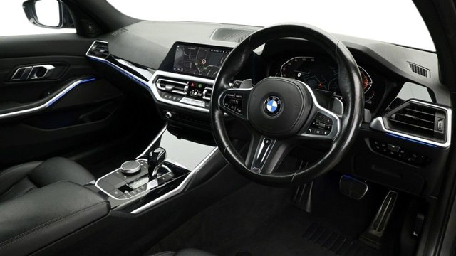 2021 BMW 3 SERIES - Photo 5